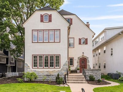 1621 W 25th St, Minneapolis, MN, 55405