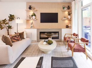 23697 Fern Cres #2, Maple Ridge, BC V4R2R7