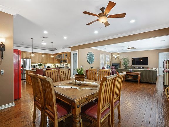 5th image of 26185 Wyndemere Ct