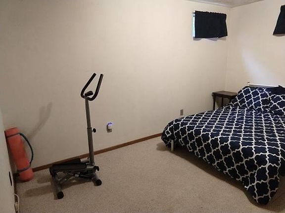 Downstairs bonus room
