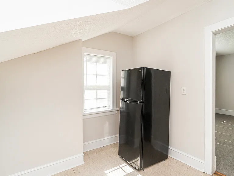 1219 Grace Ave #3 — Photo 16