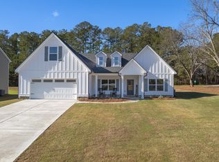 100 Standing Oaks Dr #1, Senoia, GA 30276