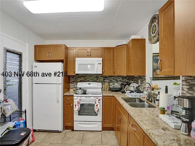 1st image of 403 NW 68th Ave APT 218