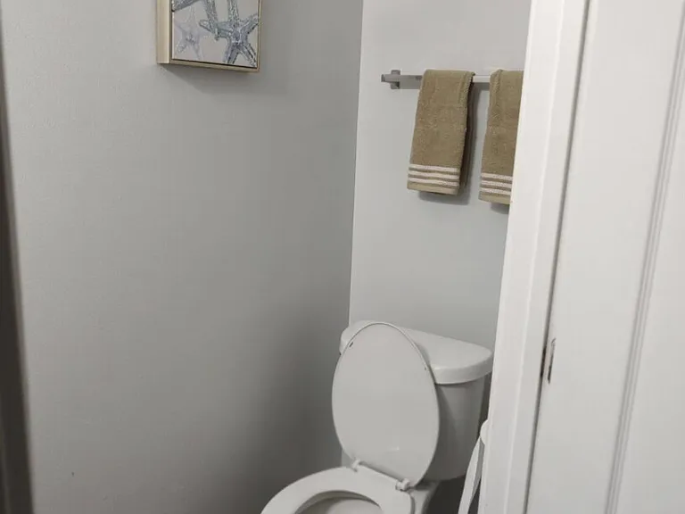 Imperial Cir SW — Photo 28