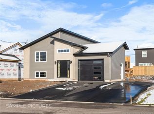 449 Gaspe St, Dieppe, NB E1A1W3