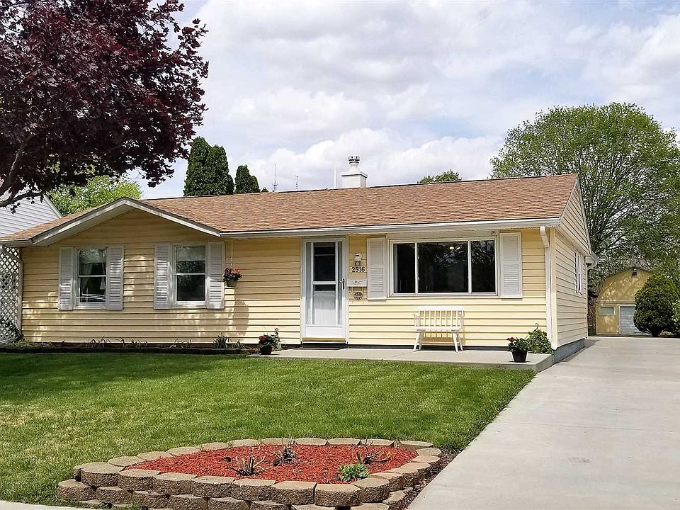 1st image of 2516 Yuma Dr