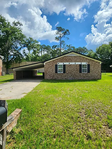 728 Bacon Rd Photo 1