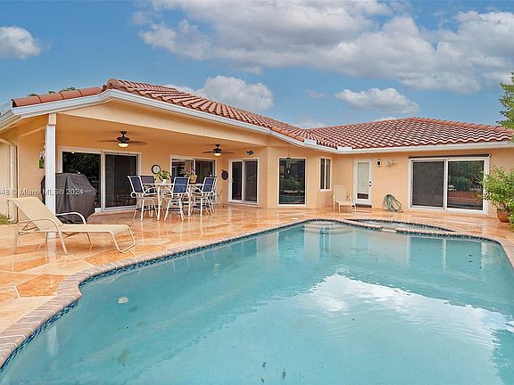 2nd image of 5855 NW 47th Pl