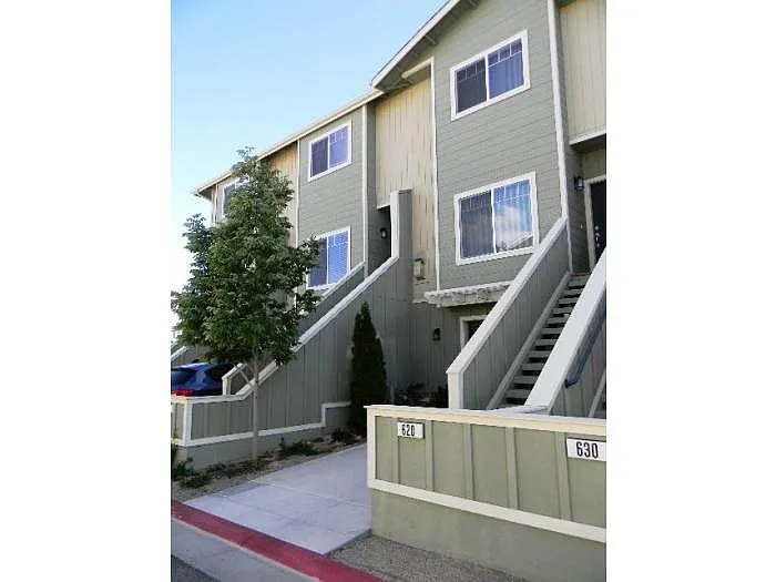 620 Stacie Nicole Ln photo 1