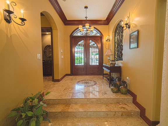 5th image of 17452 SW 79th Pl