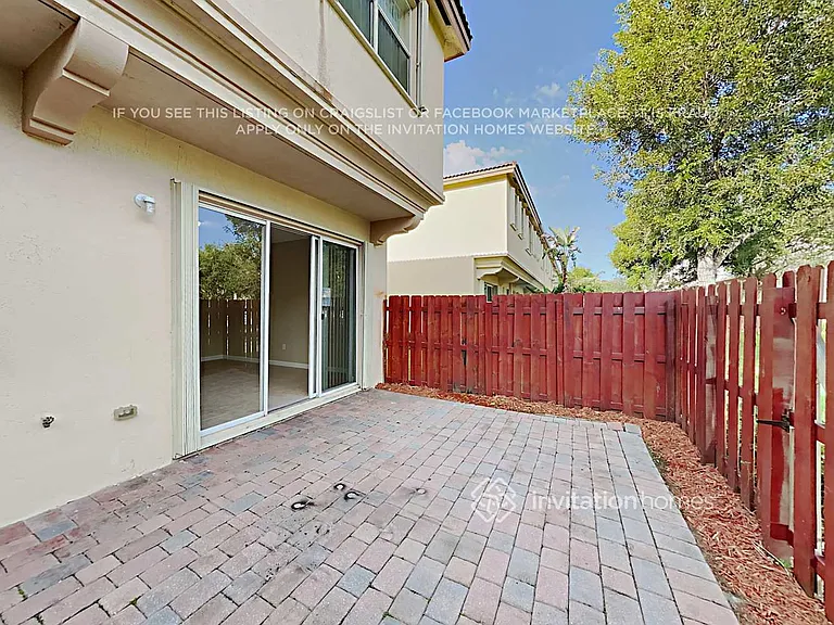 12947 SW 133rd Ter — Photo 19