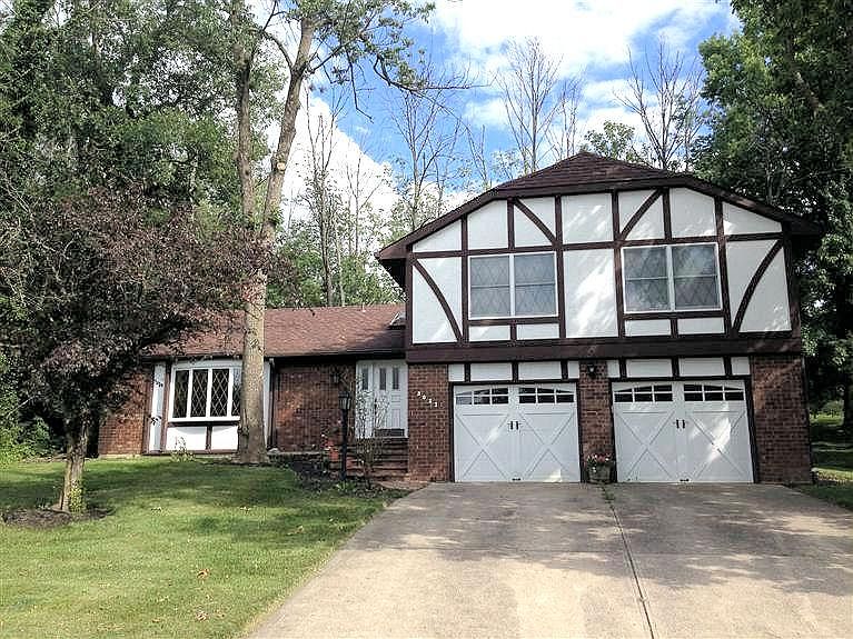 1st image of 3051 Woodside Dr