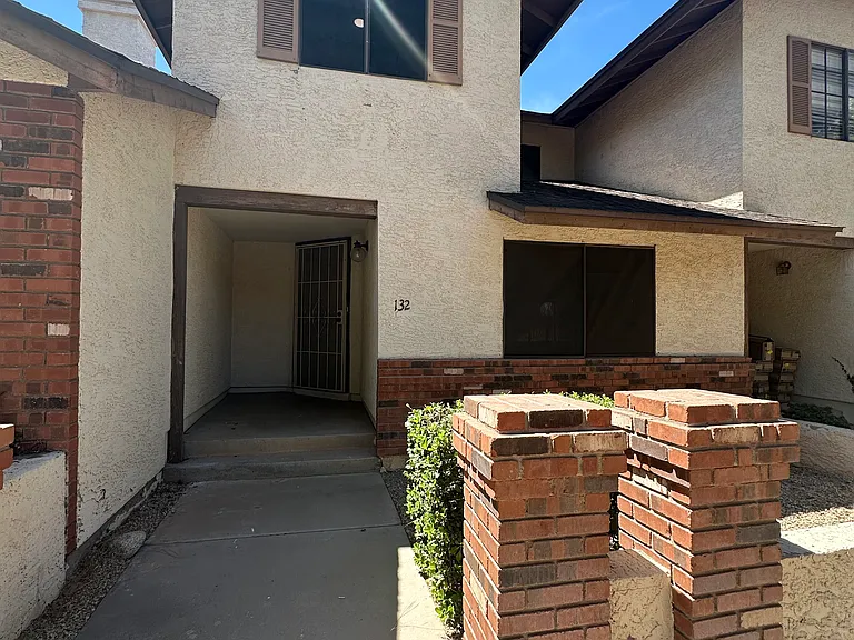 E Guadalupe Rd — Photo 13