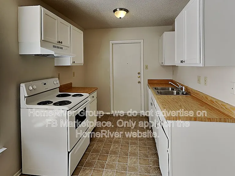 9715 Hidden Cross — Photo 8