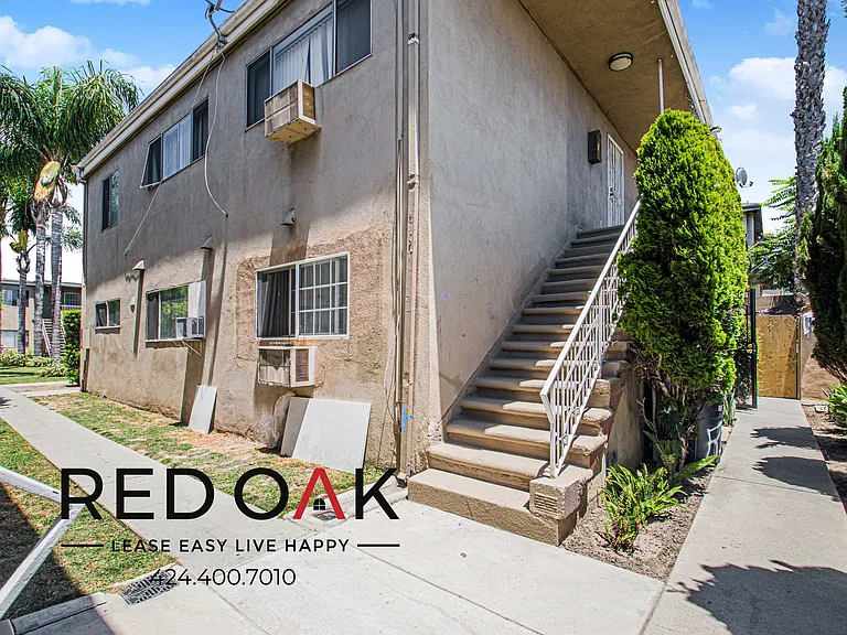 9260 Palm St #15 — Photo 13