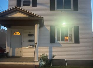 93 Ash St #2, Nashua, NH 03060