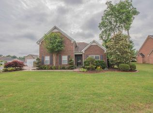 2207 Saint Andrews Dr, Murfreesboro, TN 37128