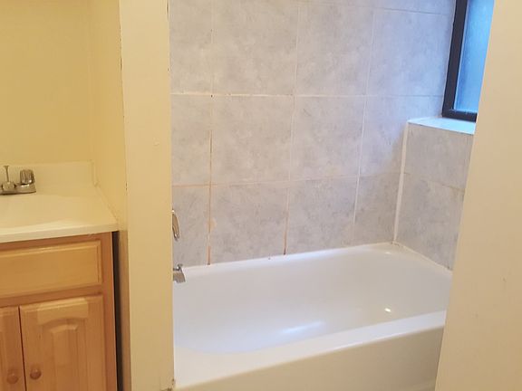 5th image of 235 E 117th St APT 3A