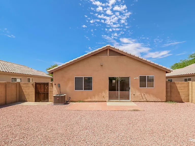 12005 W Scotts Dr — Photo 15