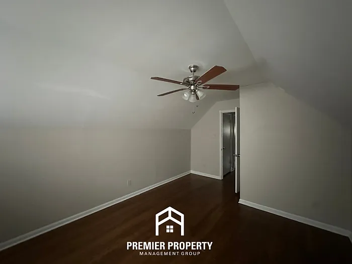 3248 Bluemont Dr — Photo 17