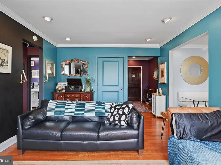 906 S Washington St #311 — Photo 16