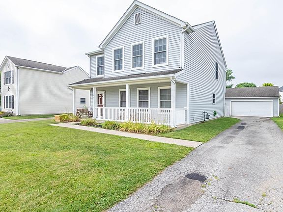 3rd image of 1045 Braxton Blvd