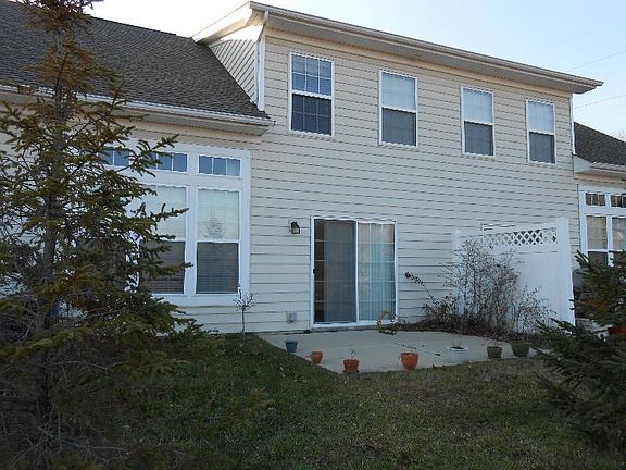 2nd image of 5112 Dinard Way