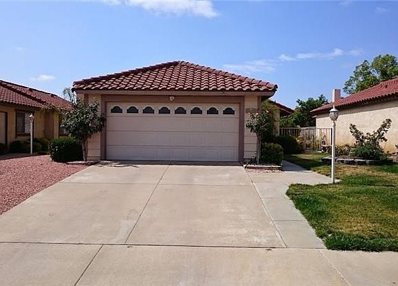 2nd image of 26075 Sunnywood St