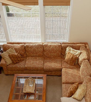 2nd image of 8 Outlook Dr S
