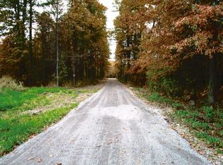 Flagg Rd E, East, OH 44450