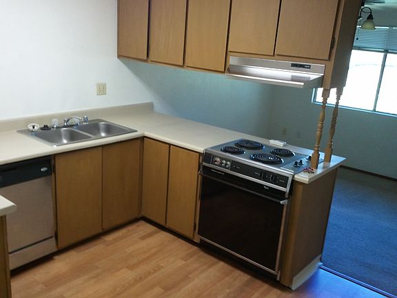 3rd image of 6359 Bonham Cir