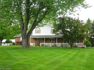 2012 State St NE, Canton, OH 44721