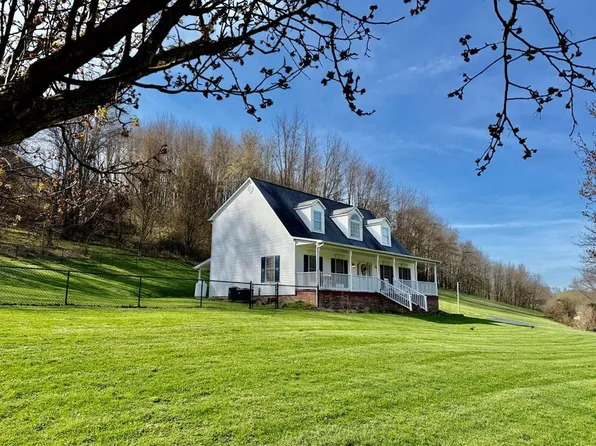 384 Sunset Rd, Rosedale, VA 24280