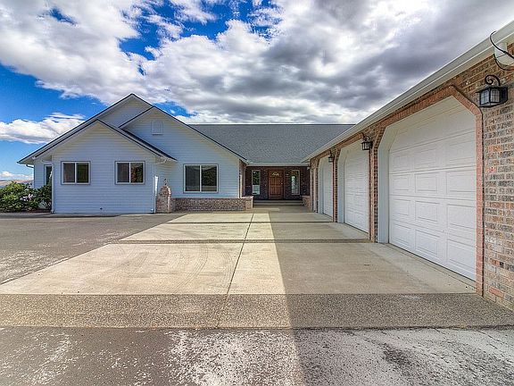 Driveway and Front Entrance