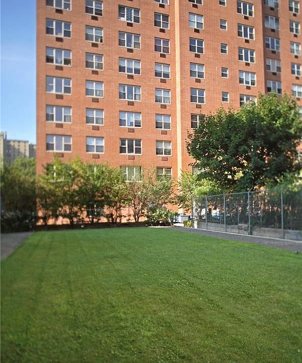 1st image of 280 E 2nd St #2804912
