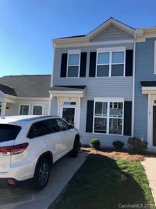 105 N Island Village Dr, Mount Holly, NC, 28120