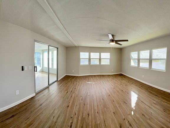 3rd image of 1188 Pioneer Cir #24