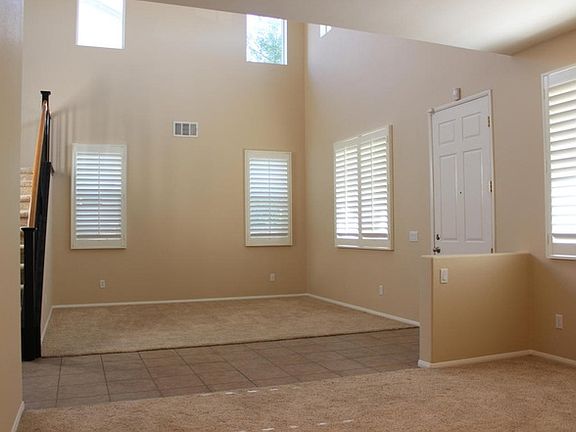 Formal Dining looking FLR