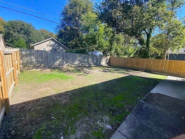 1 bed, 1.0 bath, $1,275 — Photo 4