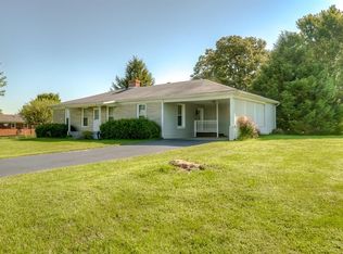 40 Fairlane Ave, Hustonville, KY 40437
