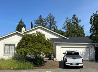 1100 Albion Pl, Santa Rosa, CA 95401