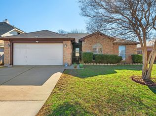 3963 Busch Gardens Dr, Fort Worth, TX 76123