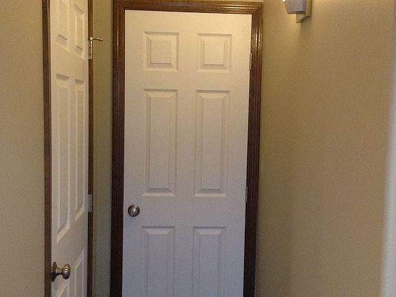 5th image of 1003 W Cherry Ave APT B