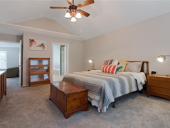 3rd image of 2509 Katina Dr