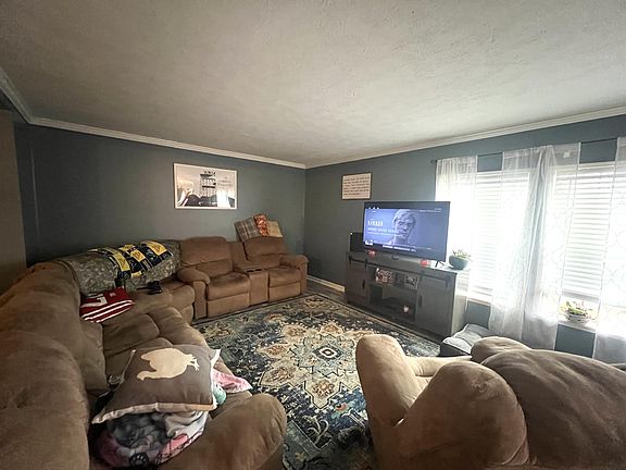 4th image of 116 Deer Creek Cir