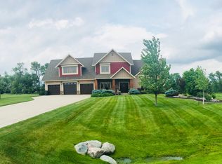9856 21st St S, Horace, ND 58047