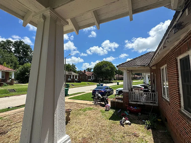 618 Grier St — Photo 3