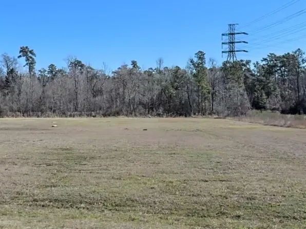 34616 State Highway 249, Pinehurst, TX 77362