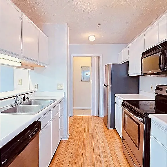 259 Waterdown Dr #11 — Photo 16