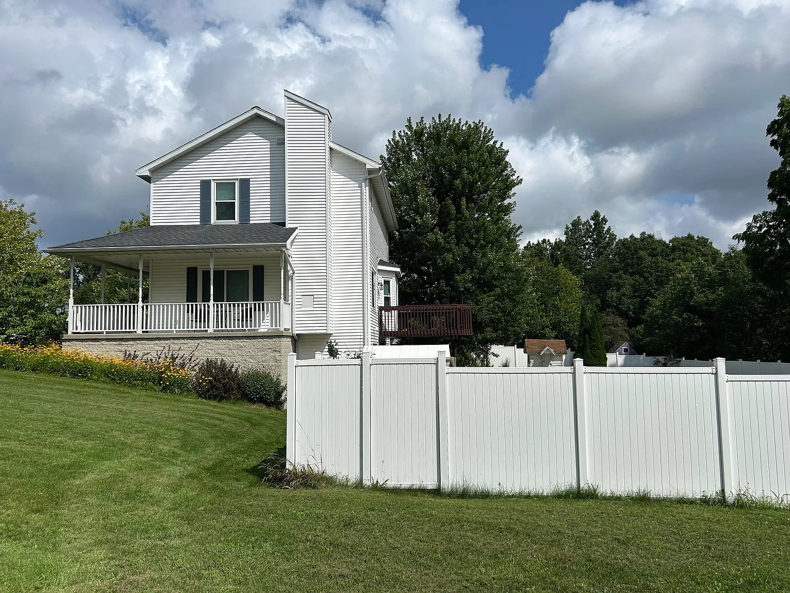 Bryanwood Dr NW, Grand Rapids — Photo 4